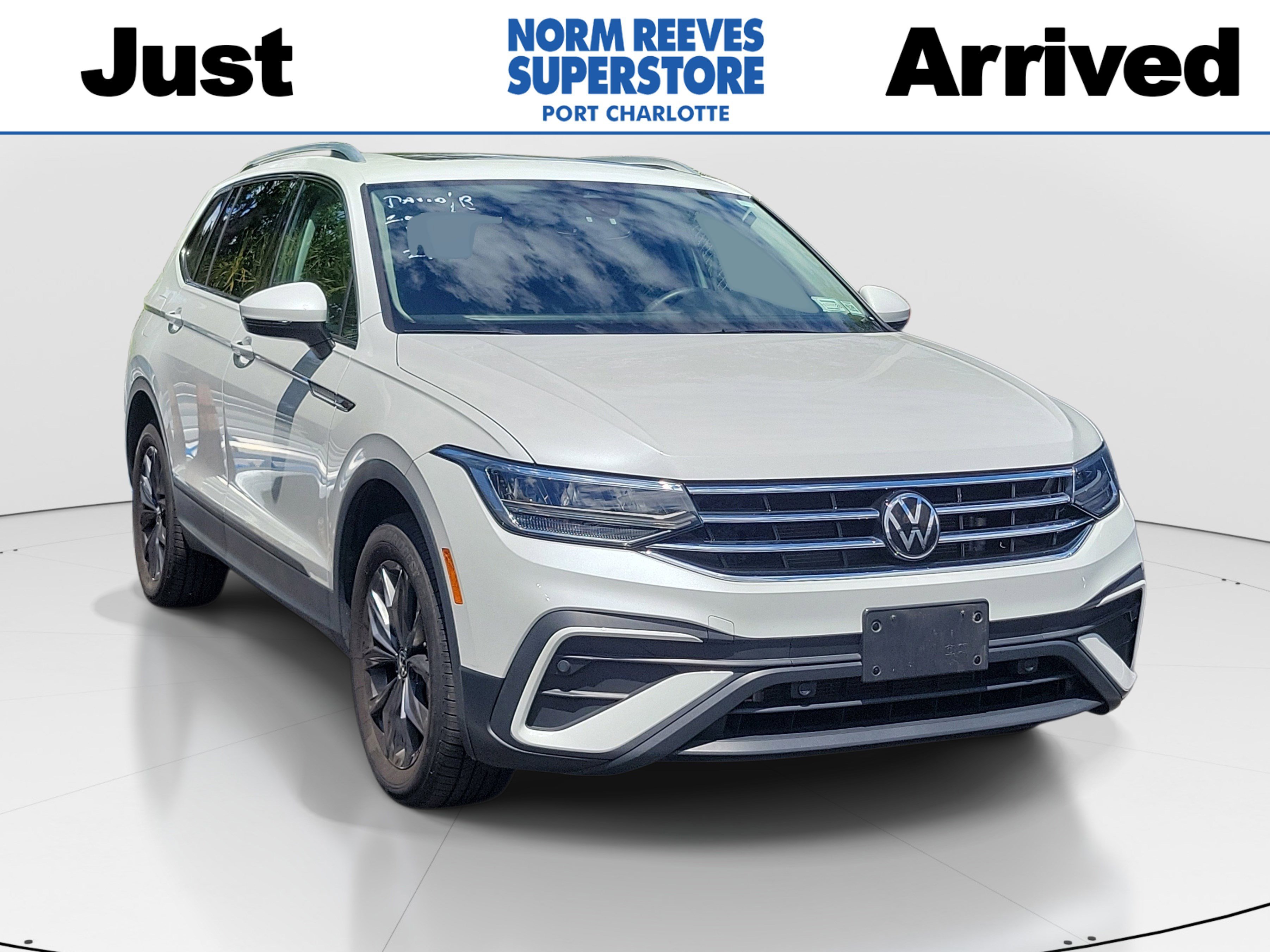 2023 Volkswagen Tiguan SE