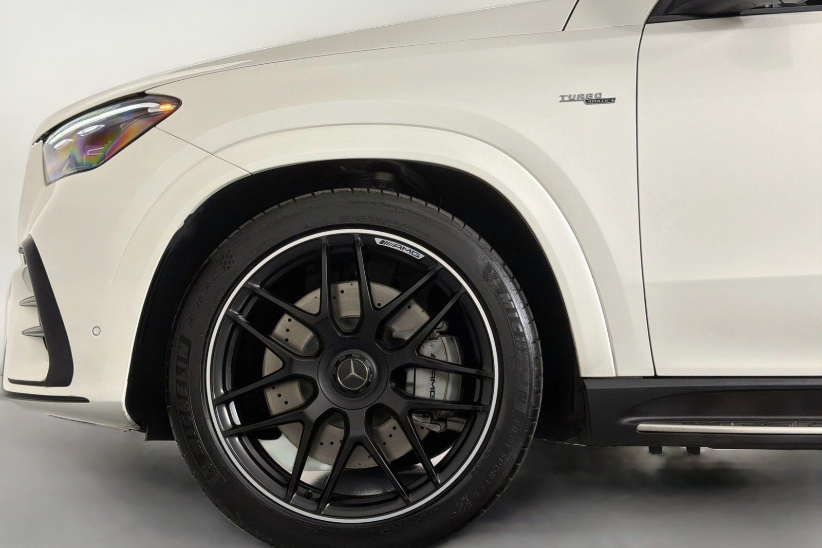 Certified Used 2024 MANUFAKTUR Diamond White Metallic Mercedes-Benz AMG® 53 image 11