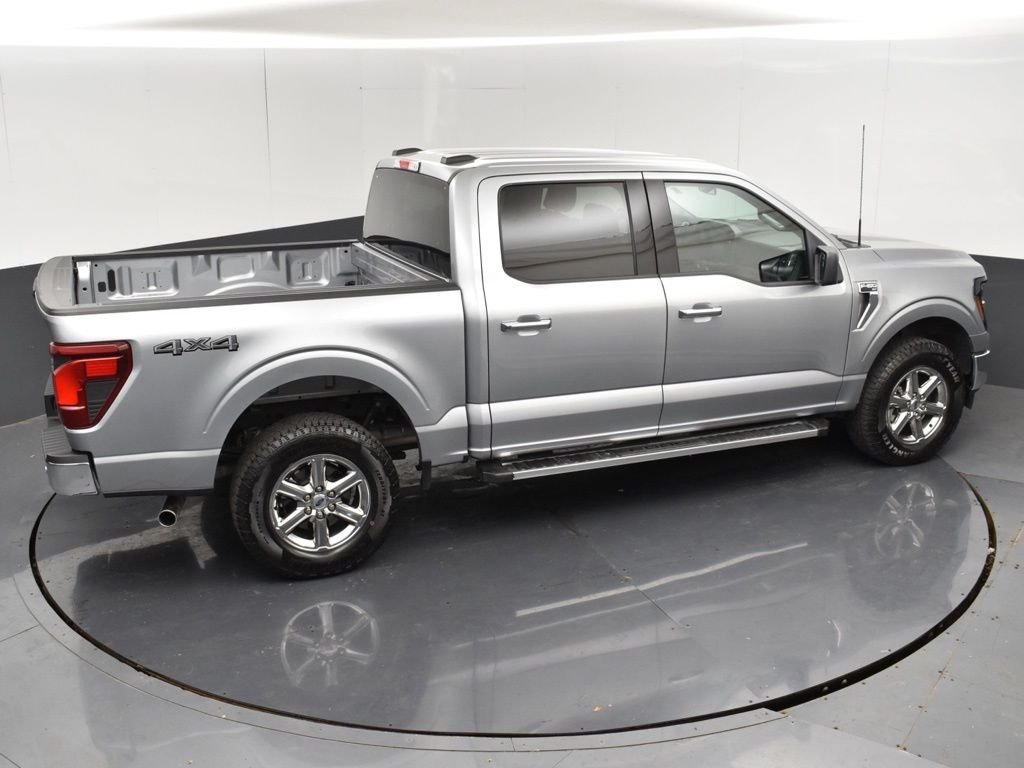 Used 2025 Silver Ford XLT image 30