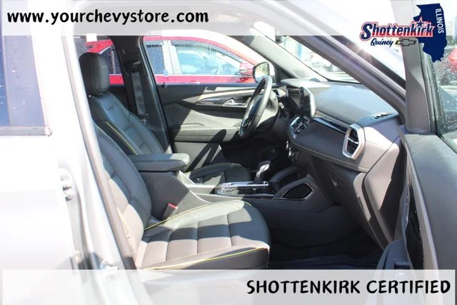 Used 2025 Gray Chevrolet ACTIV image 13