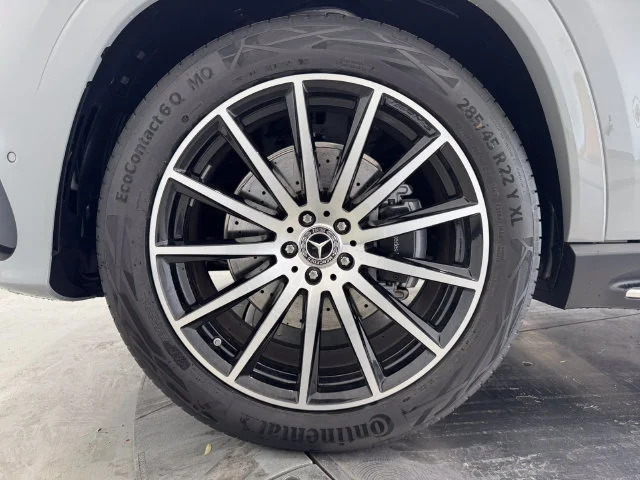 New 2026 MANUFAKTUR Alpine Gray Mercedes-Benz GLS 450 image 11