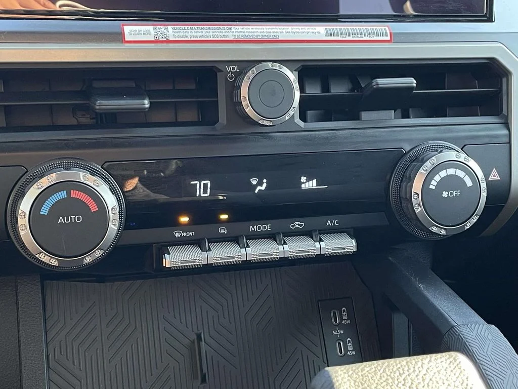 2025 Toyota Tacoma TRD Off Road - Photo 20
