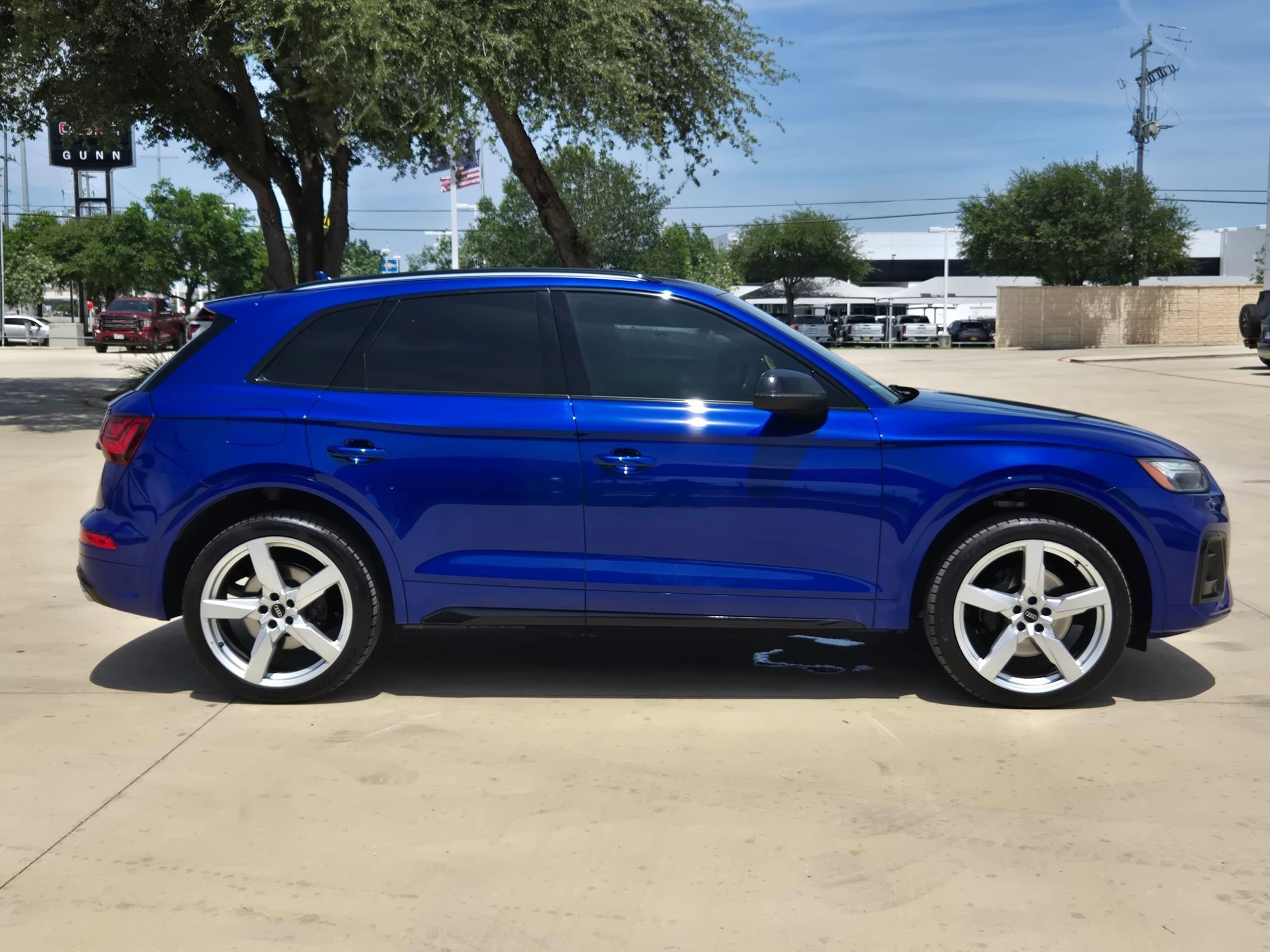 2022 Audi SQ5 Premium Plus - Photo 8