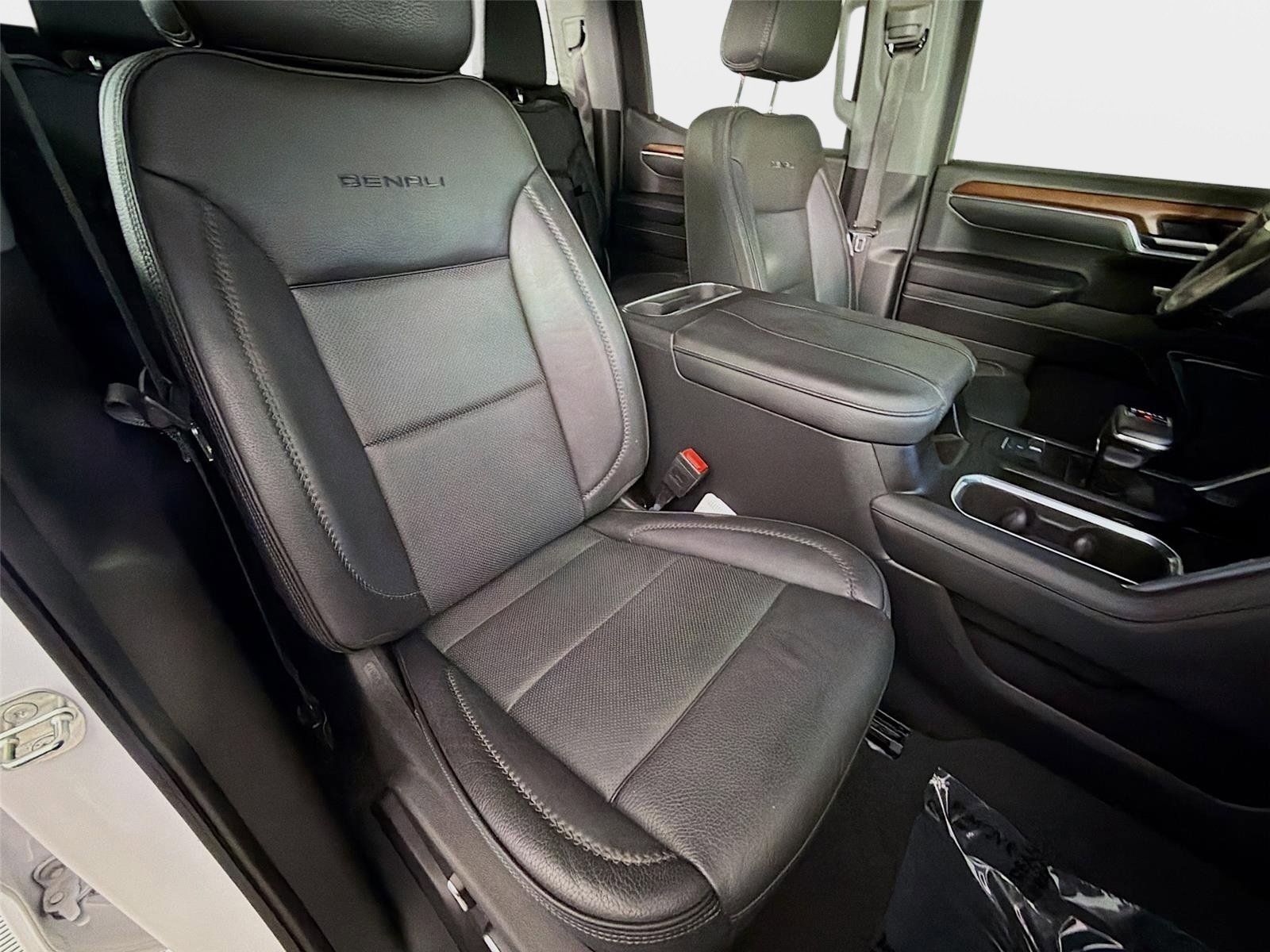 Used 2023 Summit White GMC Denali image 28