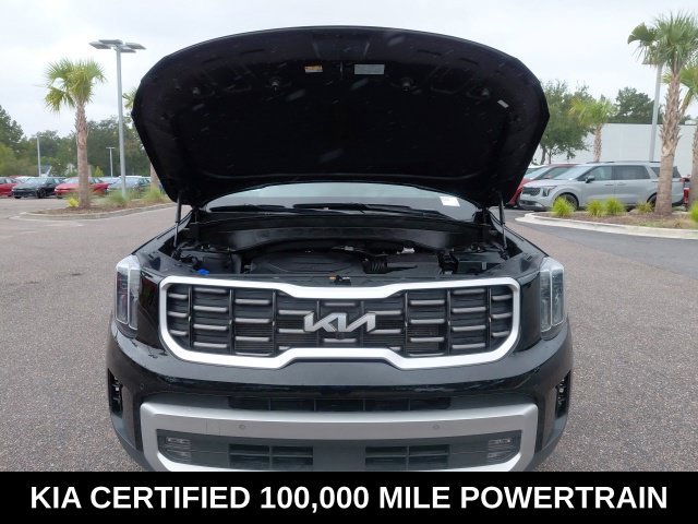Used 2024 Black Kia SX image 9
