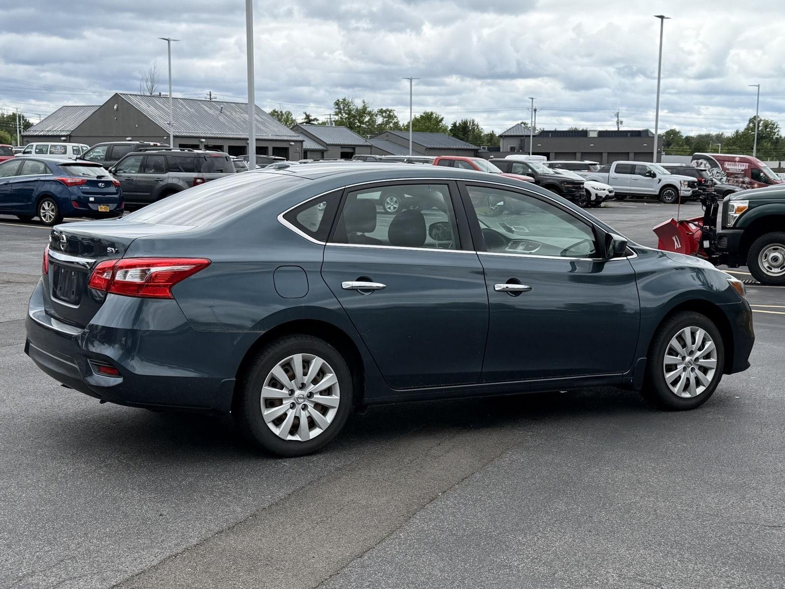 Used 2016 Graphite Blue Metallic Nissan SV image 6