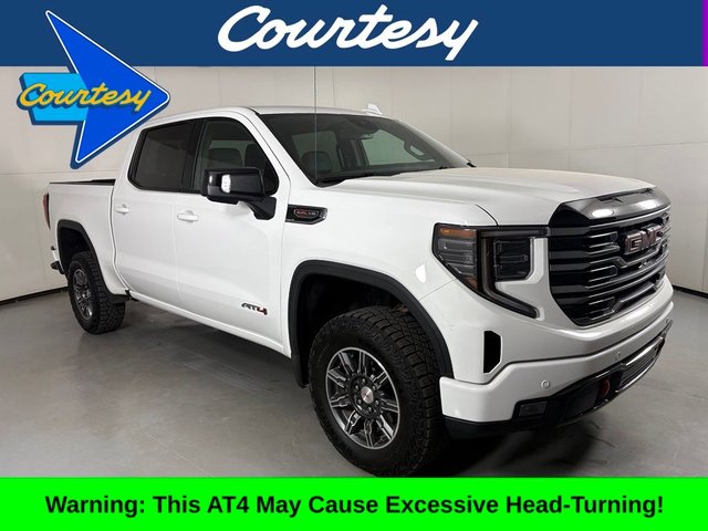 2025 GMC Sierra 1500 AT4