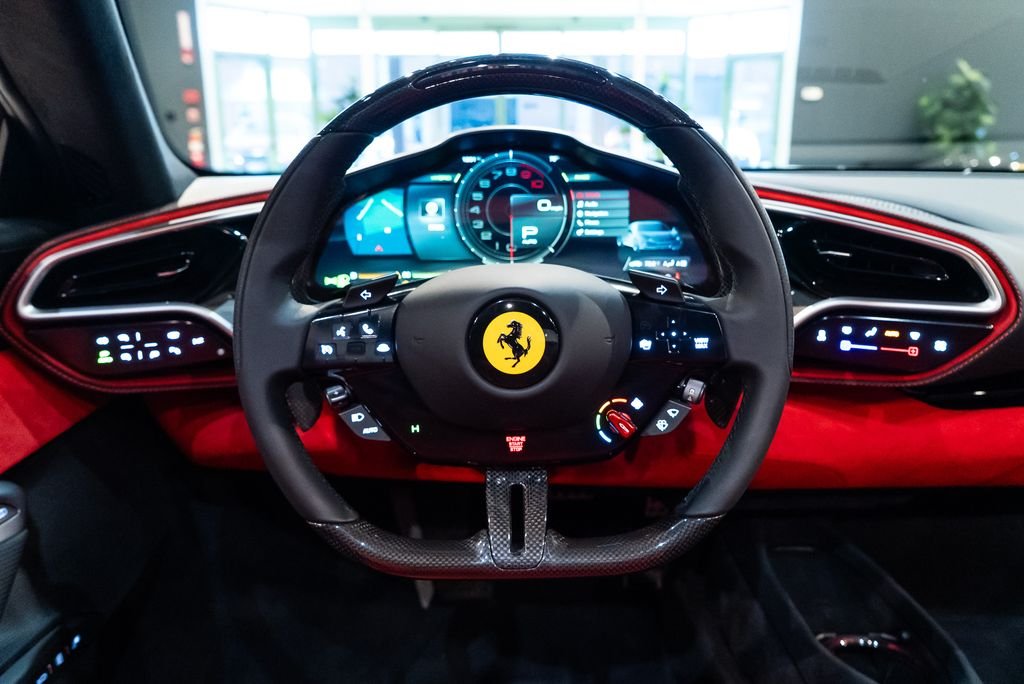 Certified Used 2025 Bianco Avus Ferrari  image 28