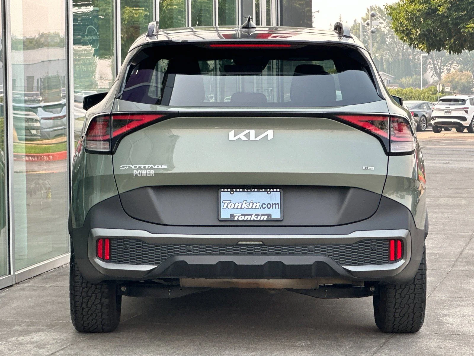 Used 2023 Jungle Green/Ebony Black Roof Kia X-Pro image 4