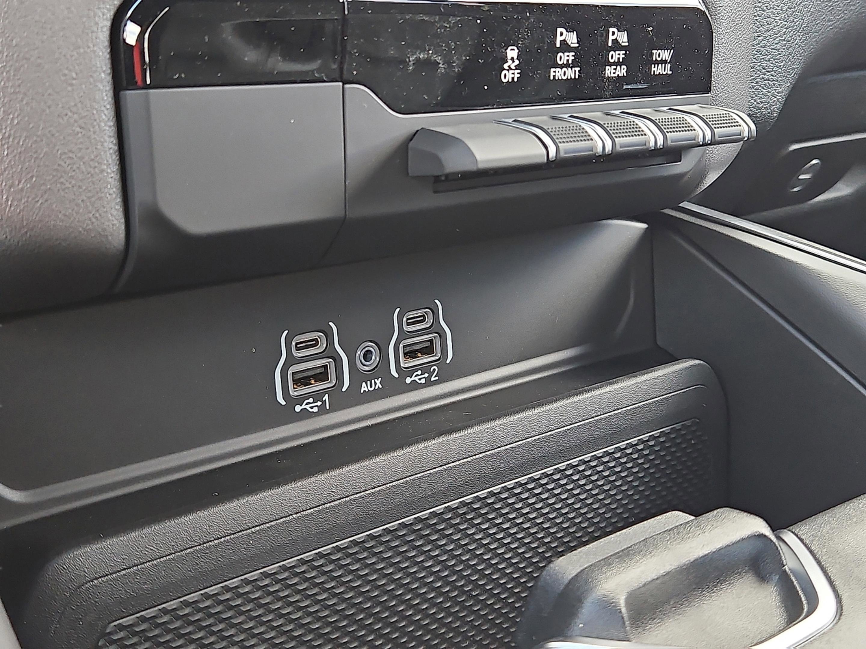 New 2026 Forged Blue Metallic Exterior Paint RAM Express image 24