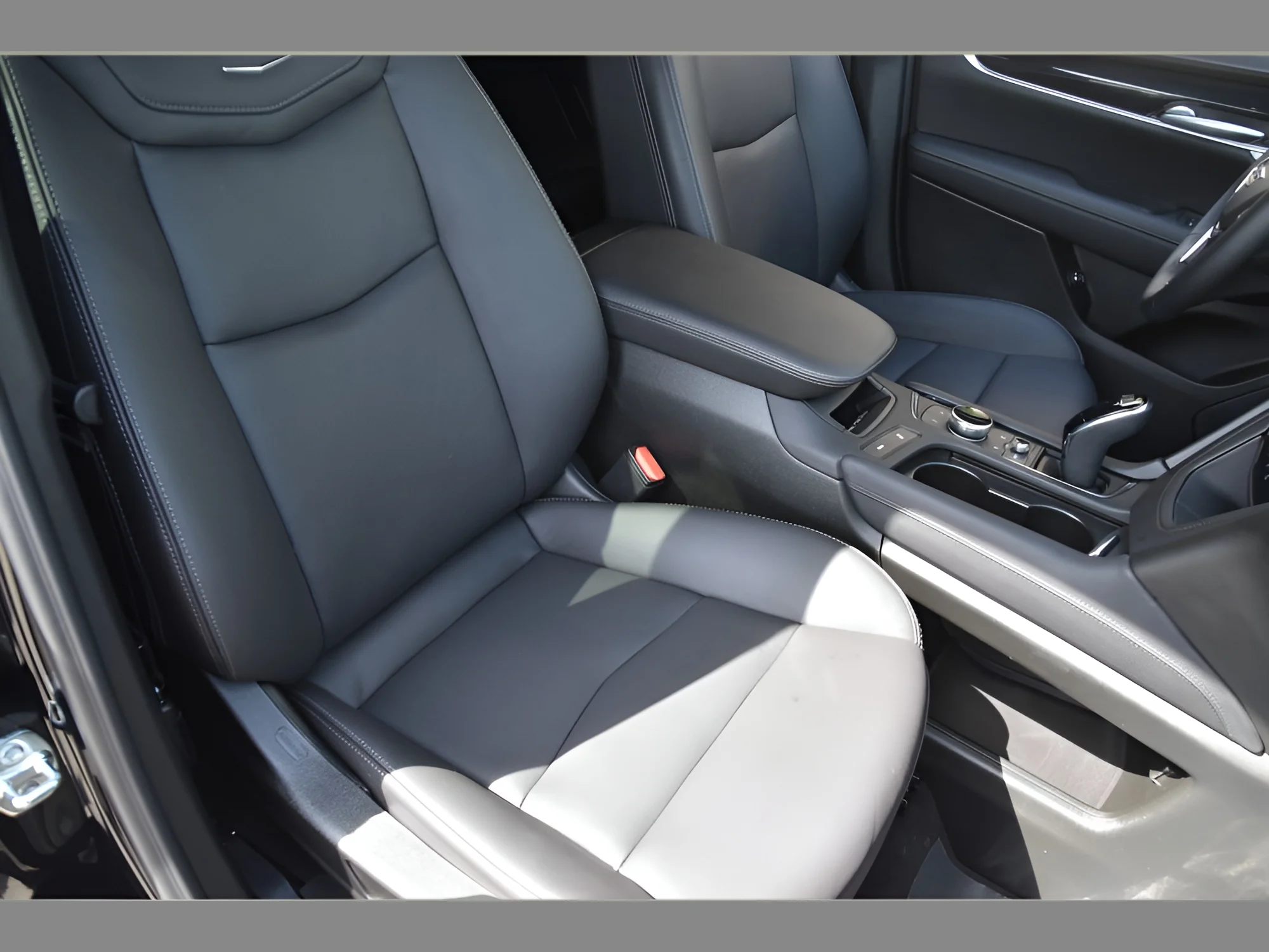 2025 Cadillac XT5 Premium Luxury - Photo 30