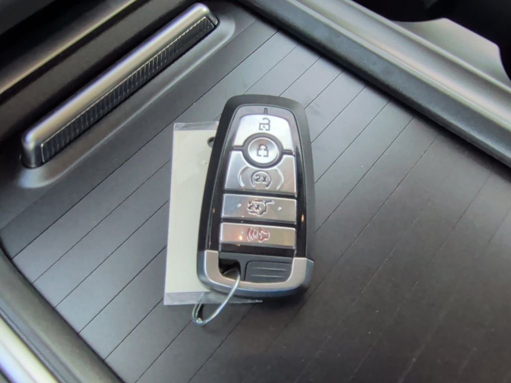 New 2026 Space Silver Metallic Ford Active image 51