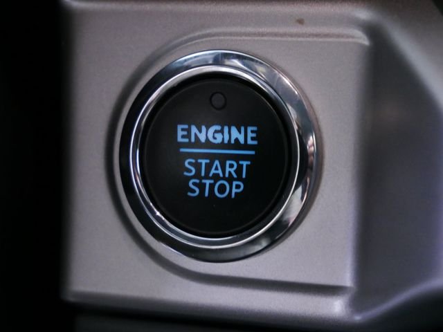 Certified Used 2023 White Ford XLT image 24