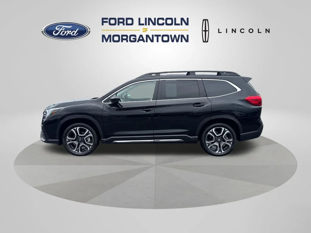 2025 Subaru Ascent Limited 7 Passenger's photo