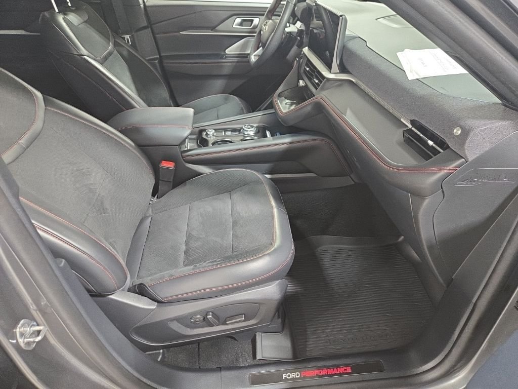 Used 2025 Gray Ford ST image 24