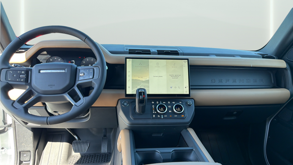 New 2026 Fuji White Land Rover X-Dynamic SE image 19