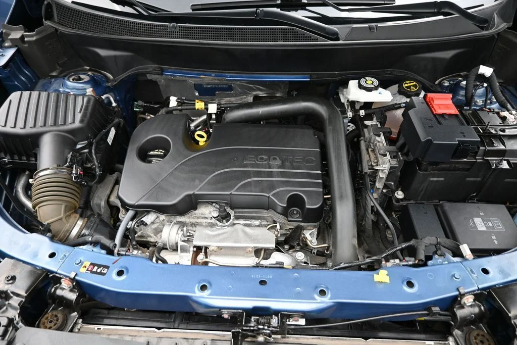 Used 2025 Blue Chevrolet LT image 15