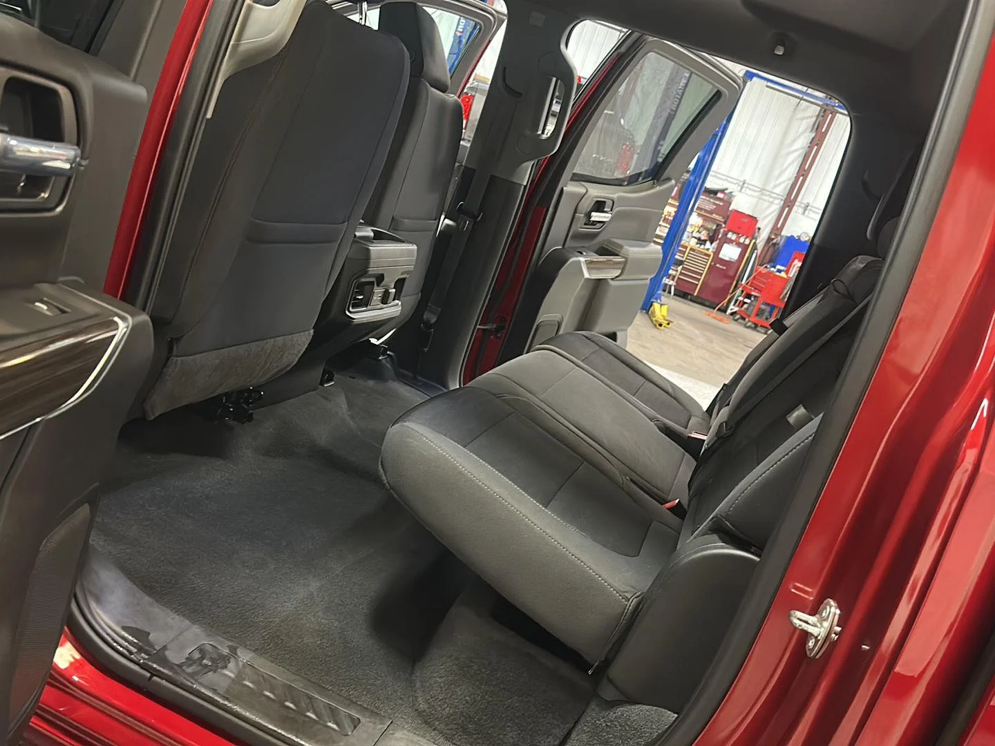 Used 2021 Cherry Red Tintcoat Chevrolet RST image 27