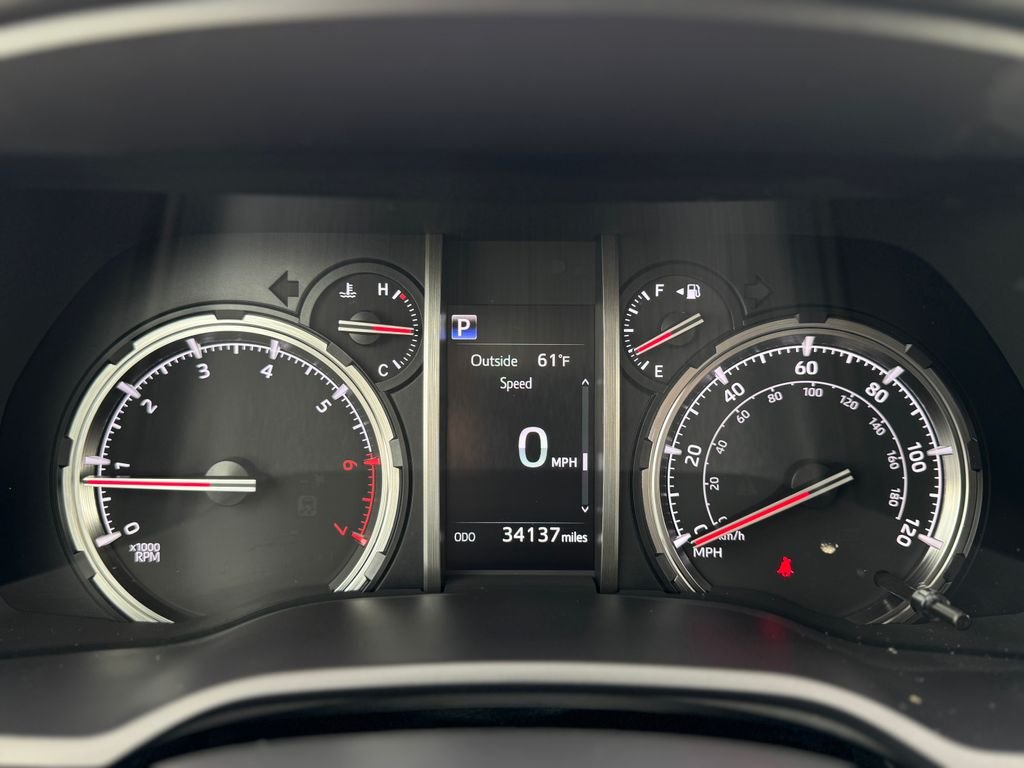 Used 2024 Ice Toyota TRD Off-Road Premium image 17