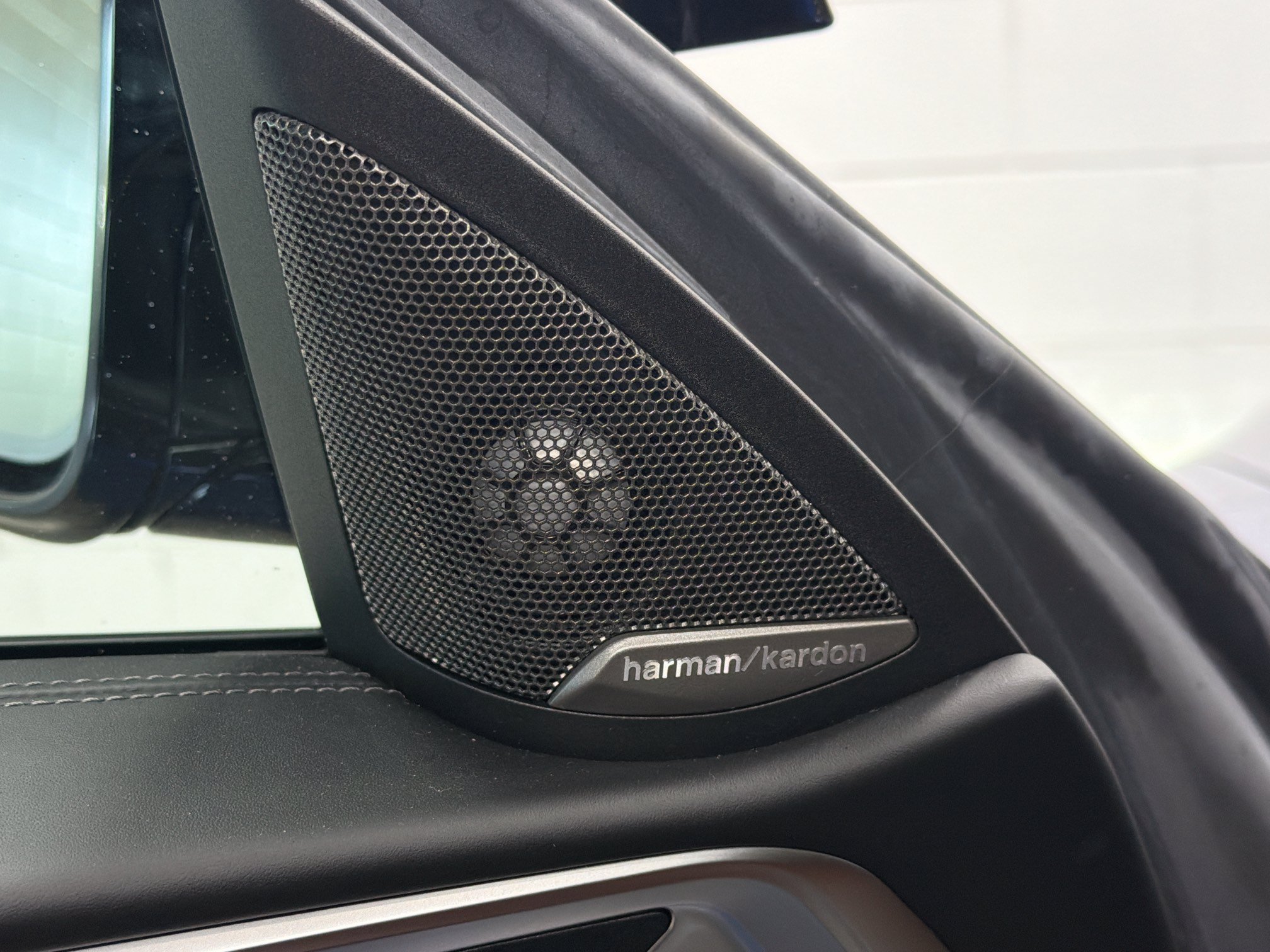 Used 2025 Portimao Blue Metallic BMW Competition image 23