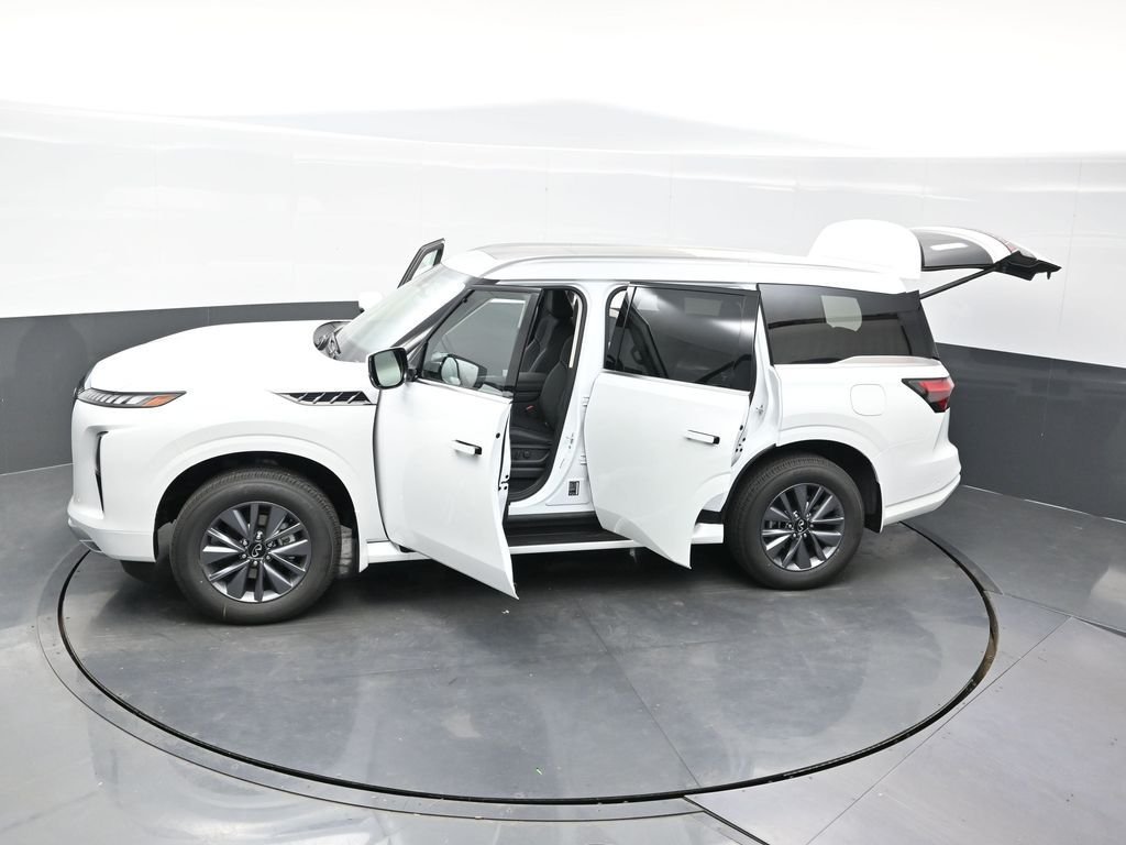 New 2026 White INFINITI PURE image 57