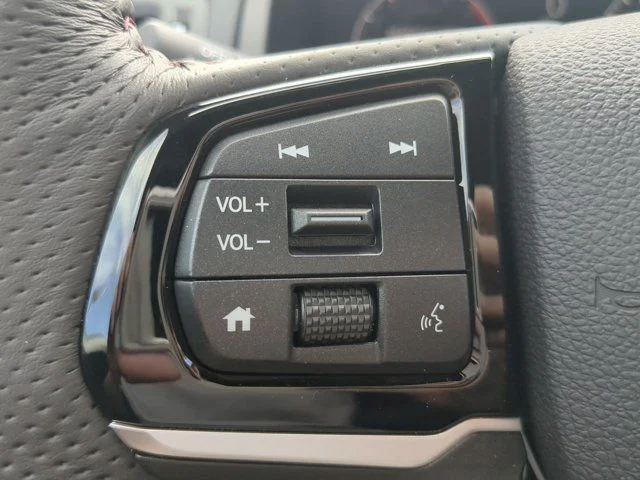 New 2026 Sonic Gray Pearl Honda Black Edition image 24