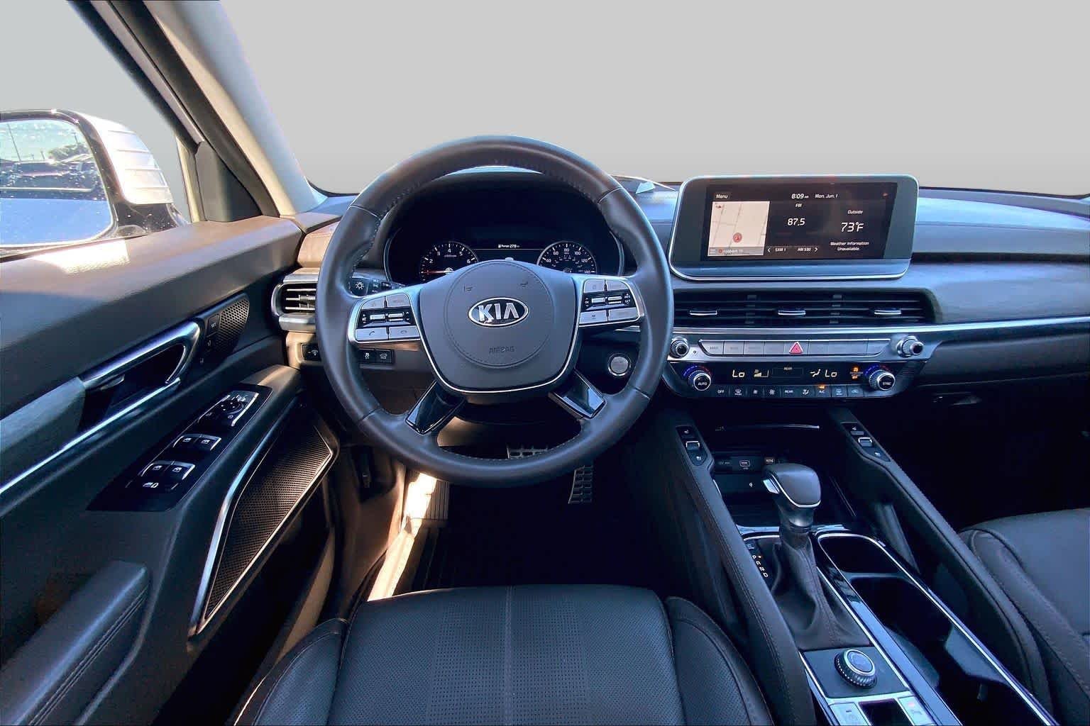 Used 2021 Glacial White Pearl Kia SX image 6