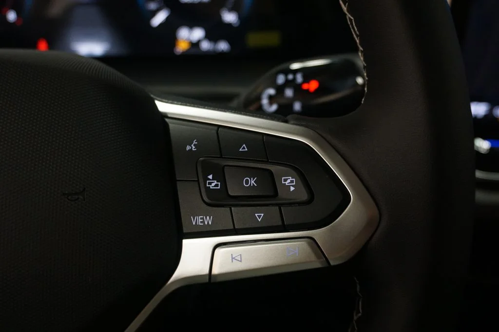 New 2026 Black Volkswagen 2.0T S image 22