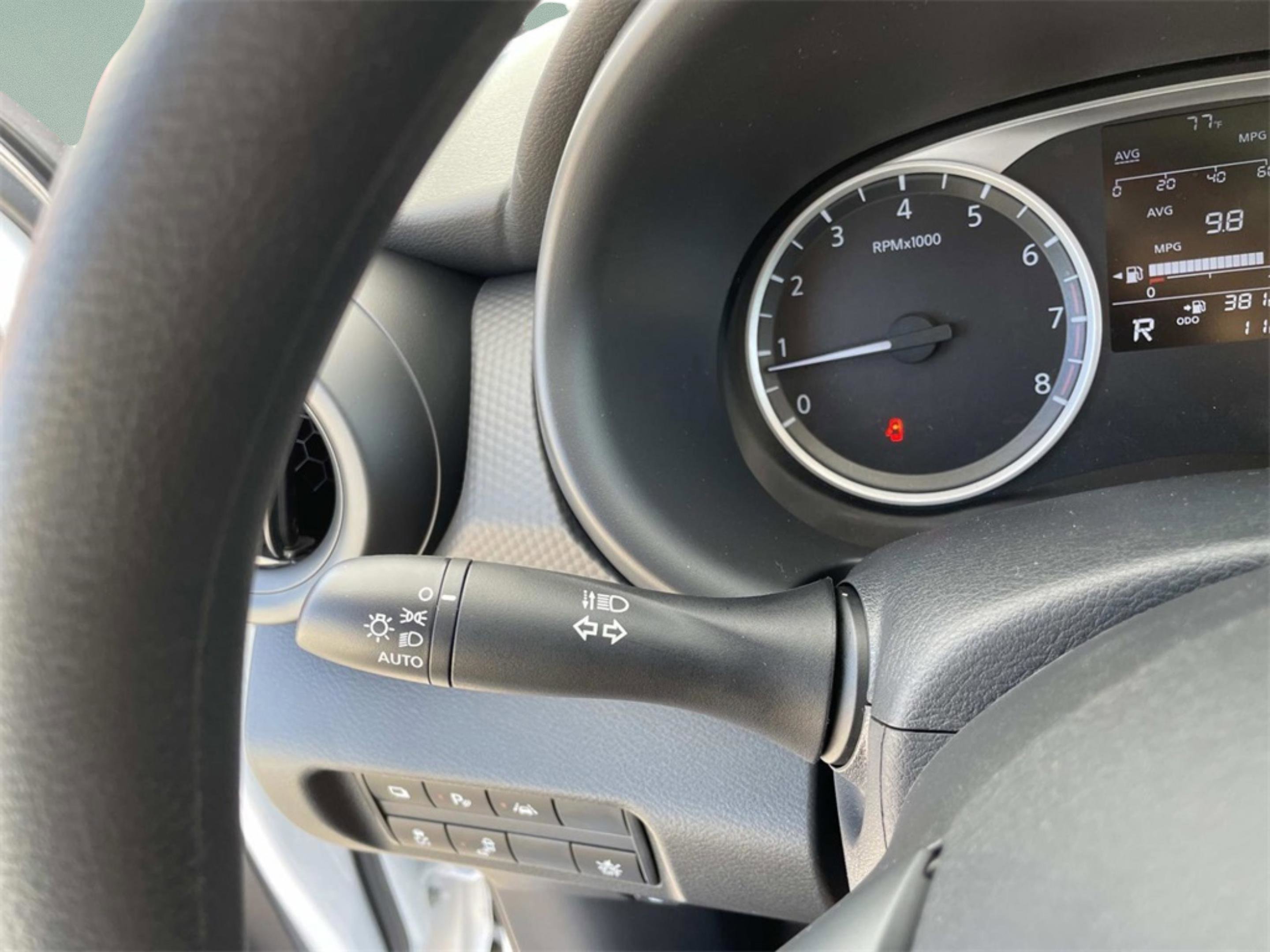 2025 Nissan KICKS PLAY Base - Photo 20