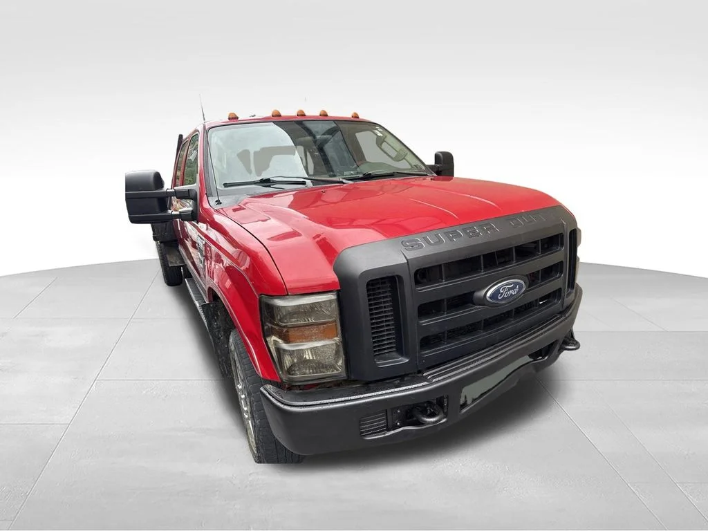 Used 2008  Ford XL image 3