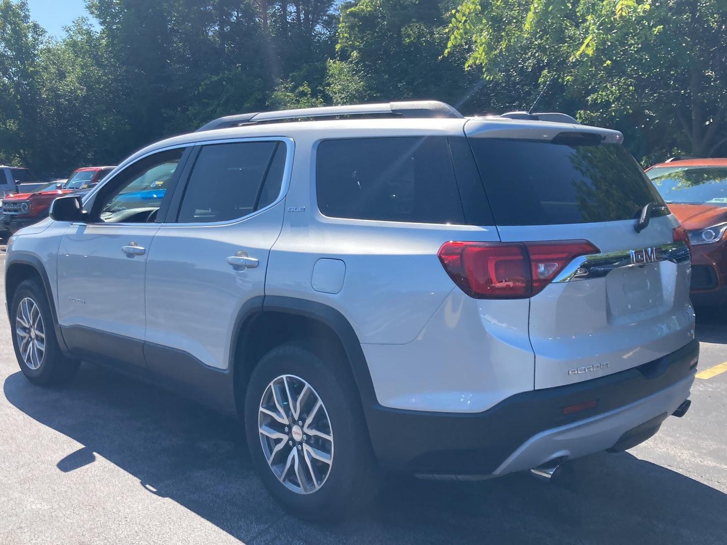 Used 2019  GMC SLE-2 image 5