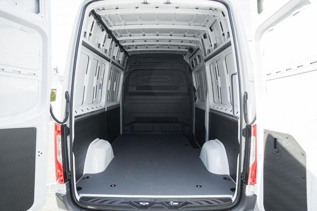 New 2026 Arctic White Mercedes-Benz Cargo 144 WB image 10