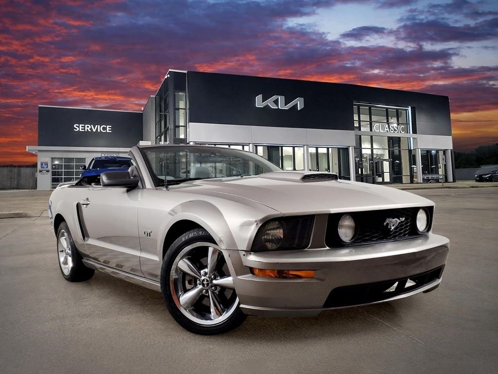 2008 Ford Mustang