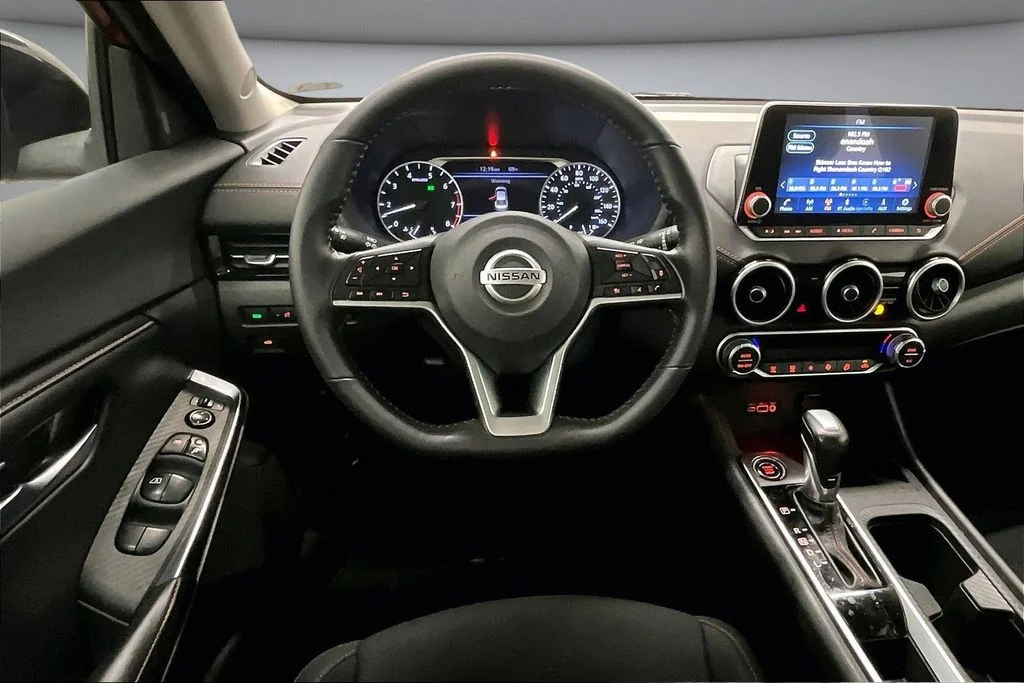 Used 2023 Red Nissan SR image 8