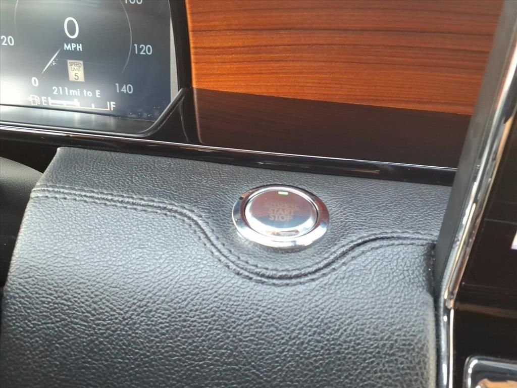 2024 Lincoln Navigator Premiere - Photo 25