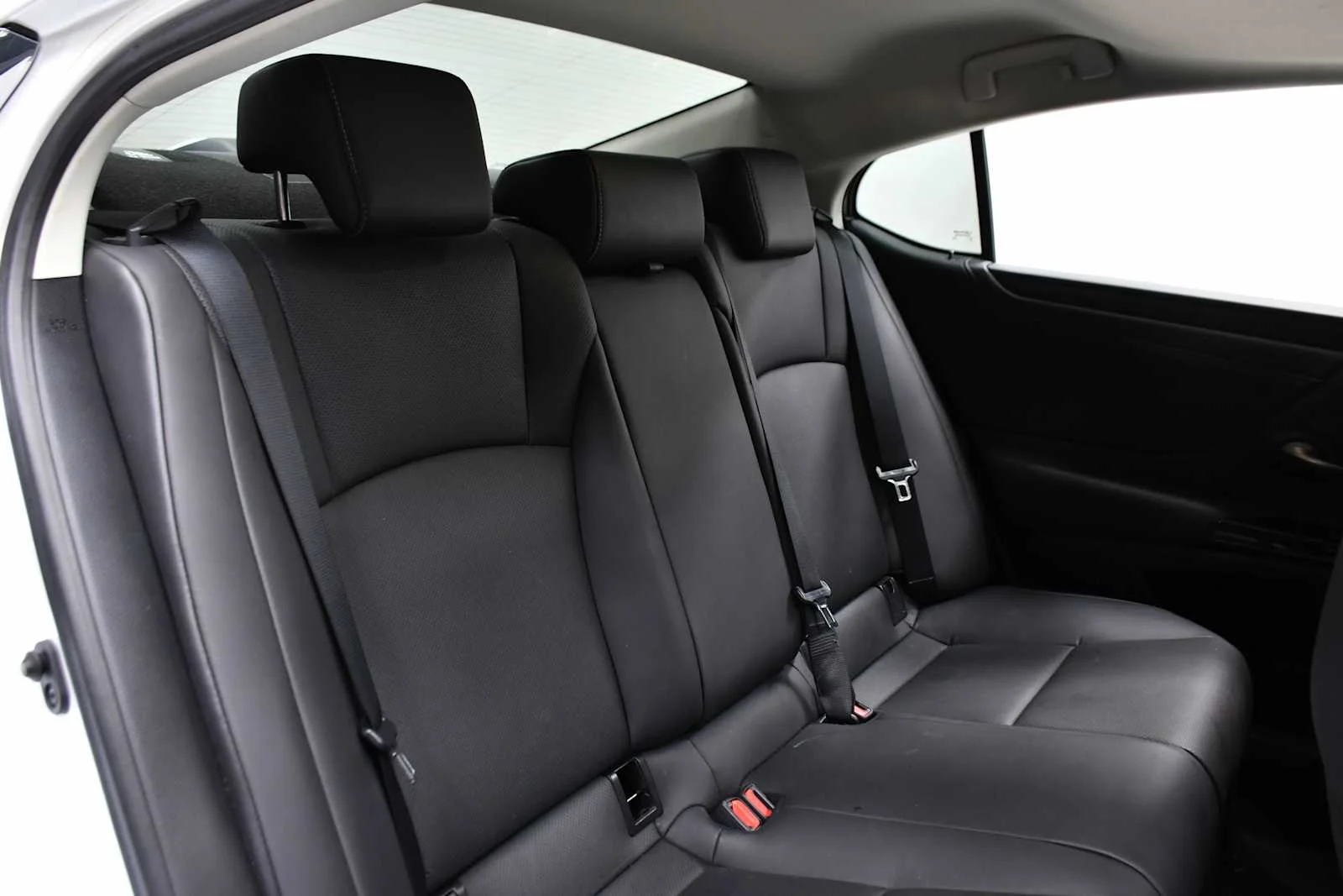 Certified Used 2023 EMINENT WHITE PEARL Lexus  image 23