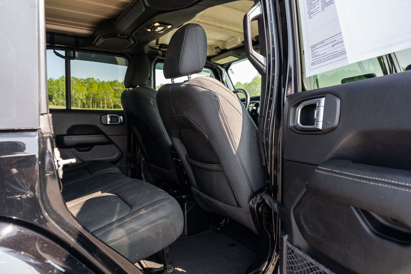 Certified Used 2021 Black Jeep Unlimited Sahara image 13