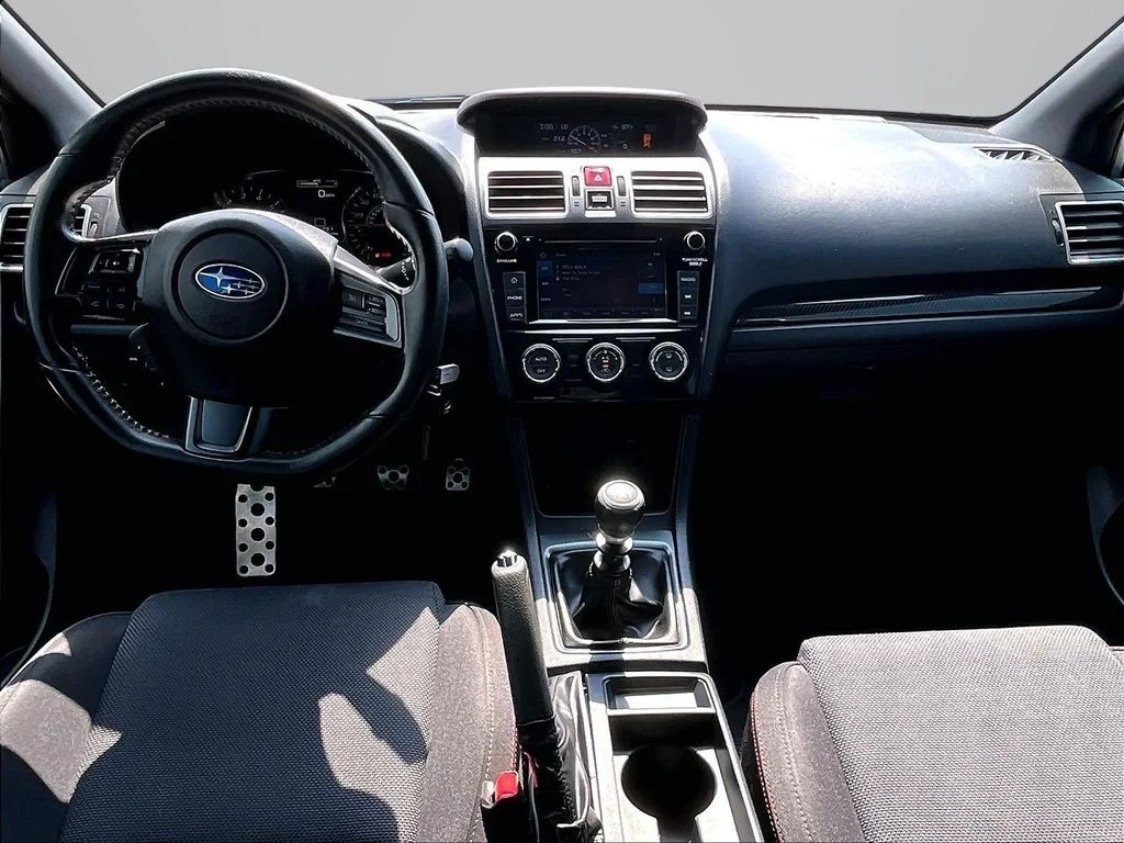 Used 2021 Silver Subaru Base image 17