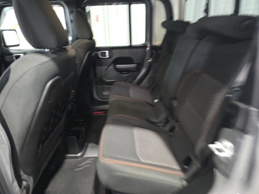 Used 2021 Gray Jeep Mojave image 14