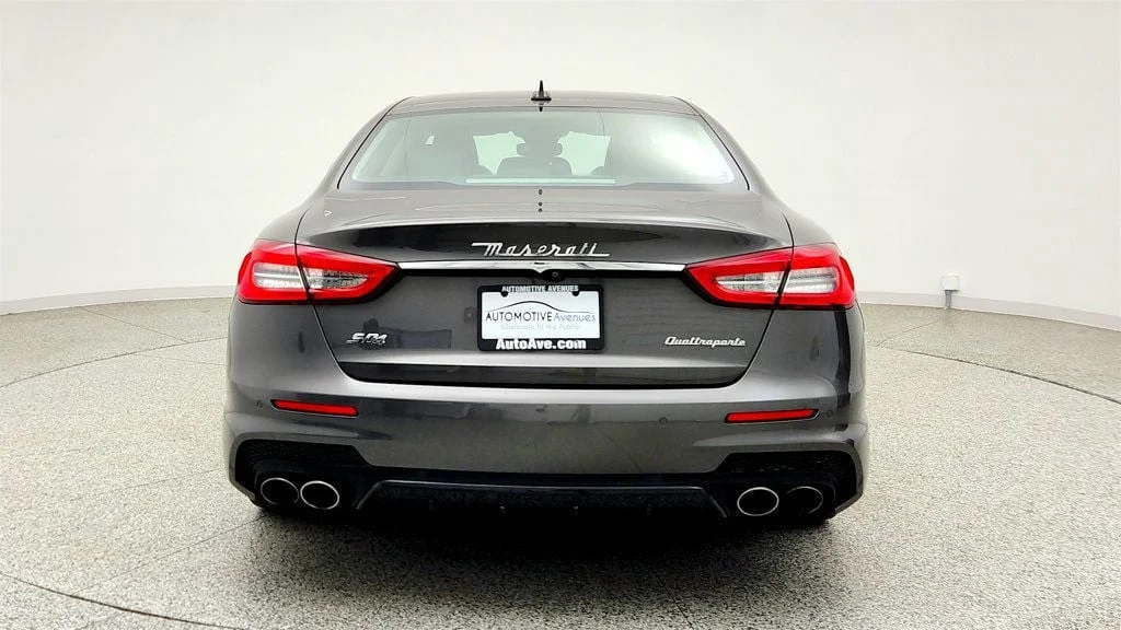 Used 2017 Grigio Maratea Metallescent Maserati S Q4 GranSport 3.0L Driver Assistance Pack+ & Cooled Front Seats image 6