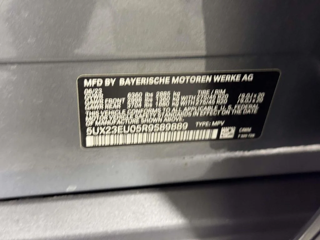 Certified Used 2024 Gray BMW xDrive40i image 16