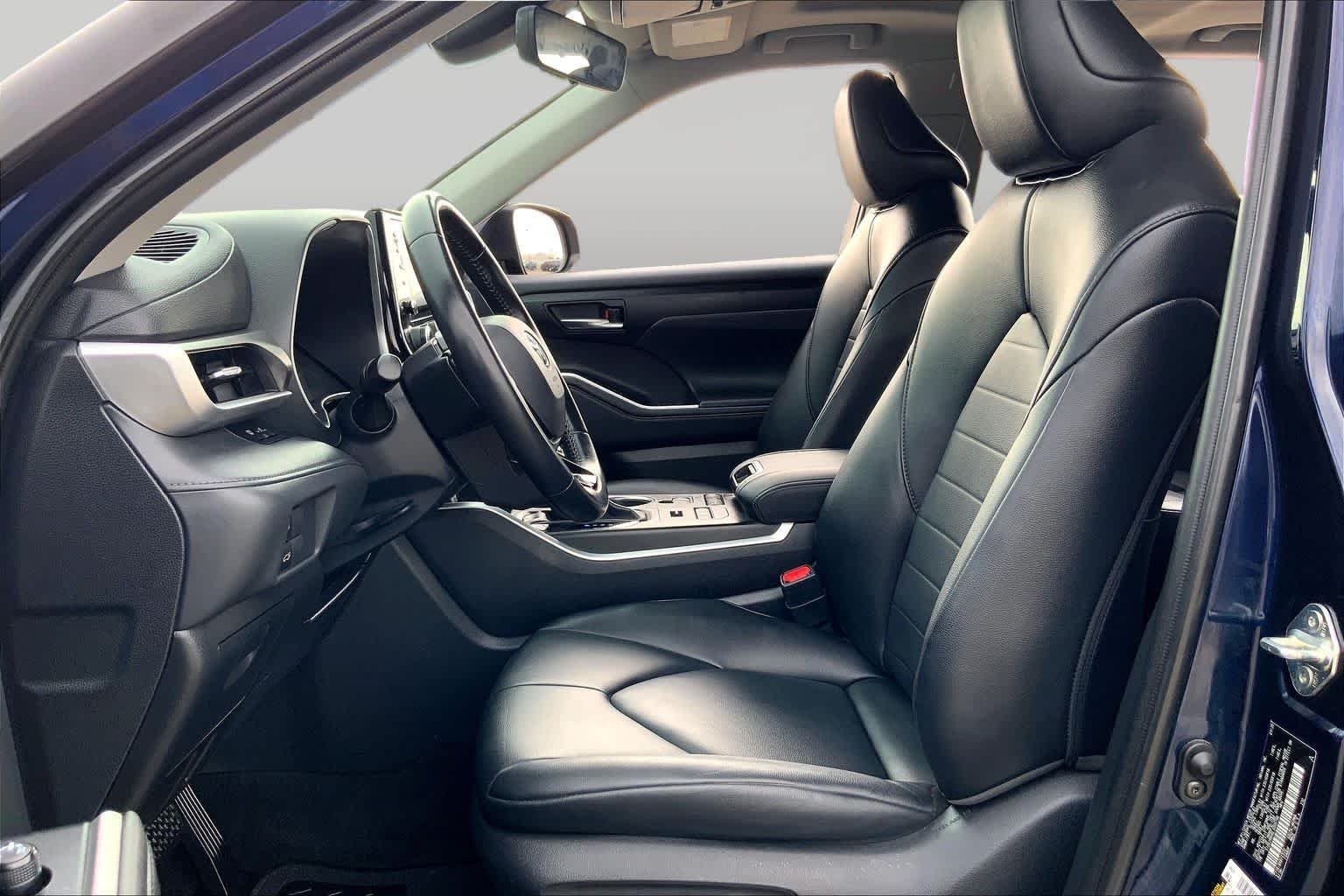 Used 2020 Blueprint Toyota XLE image 8