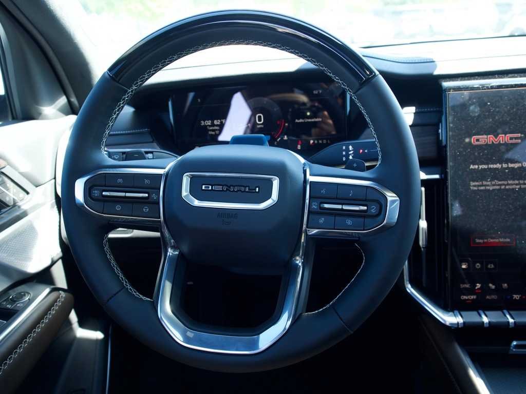 2026 GMC Acadia Denali Ultimate - Photo 19