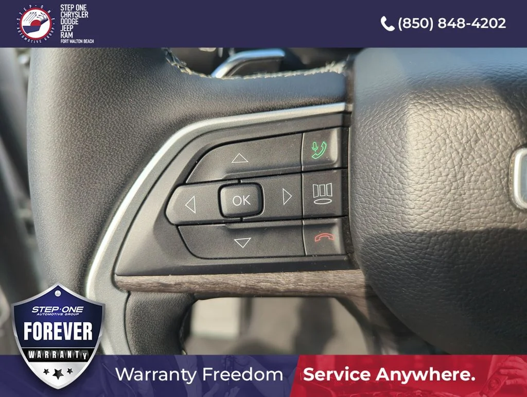 Used 2022 Silver Jeep 4xe image 21