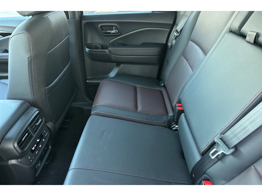 2026 Honda Ridgeline Black Edition - Photo 14