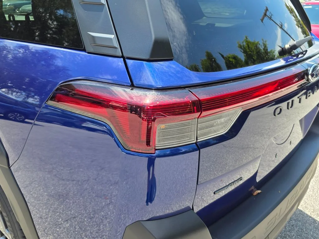 New 2026 SAPPHIRE BLUE PEARL Subaru Premium image 7