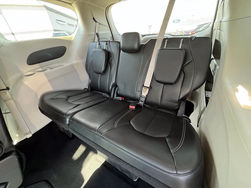 Used 2024 White Chrysler Touring L image 16