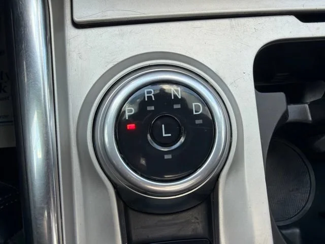 Used 2022 Silver Ford Platinum image 43