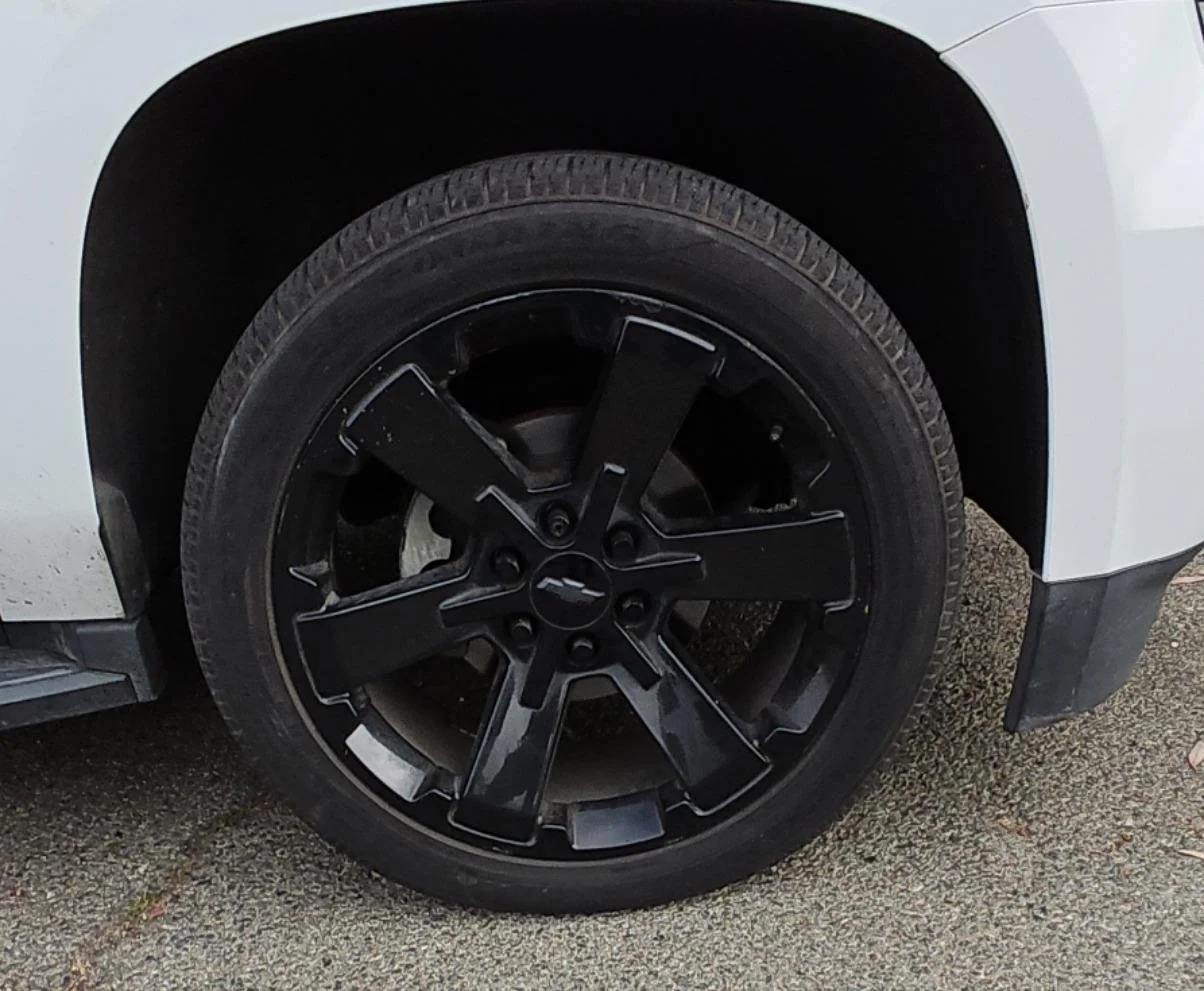 Used 2018 SUMMIT WHITE Chevrolet LS image 18