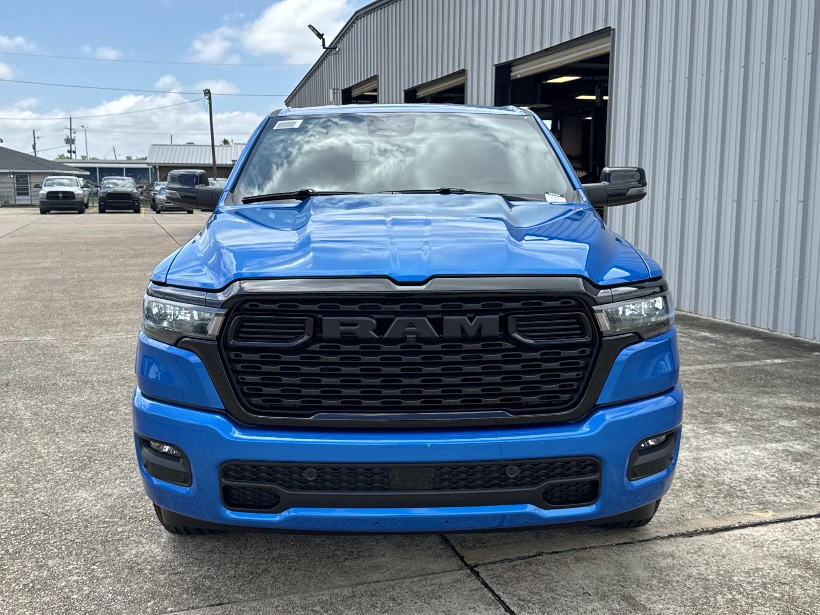 New 2026 Hydro Blue Pearl-Coat Exterior Paint RAM Big Horn image 2